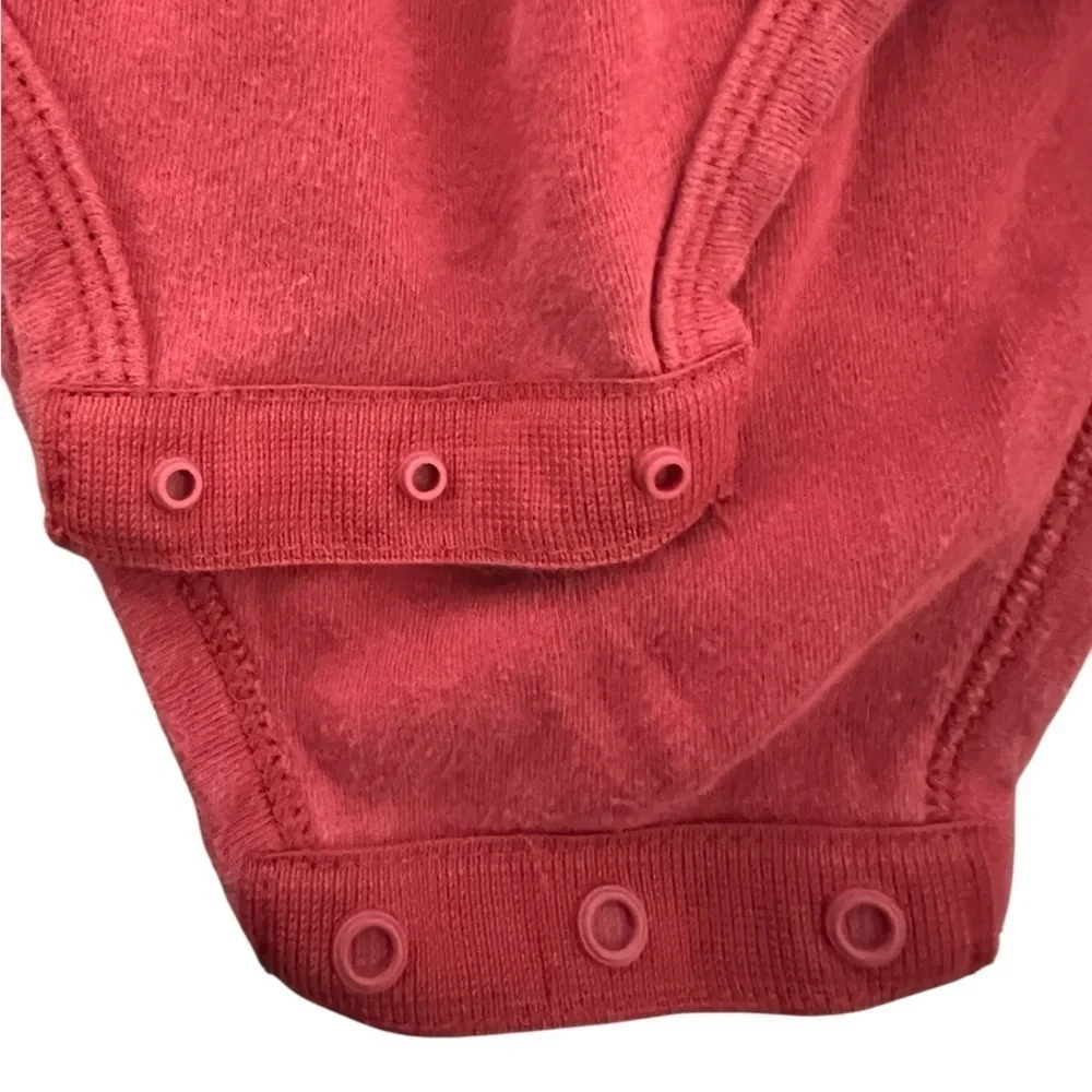 Pekkle adorable red